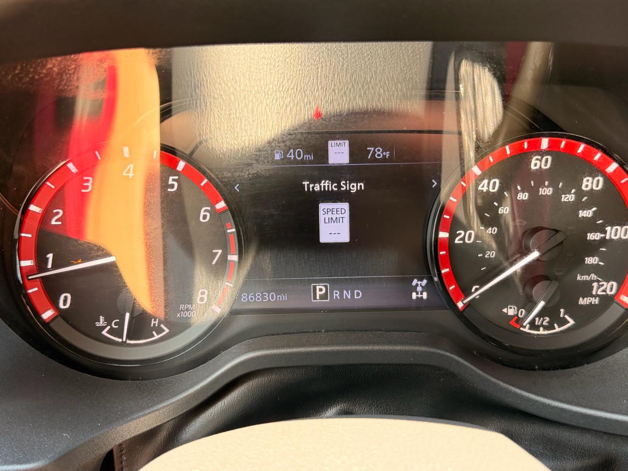 Nissan Titan Platinum Reserve Crew Cab 4WD 2021