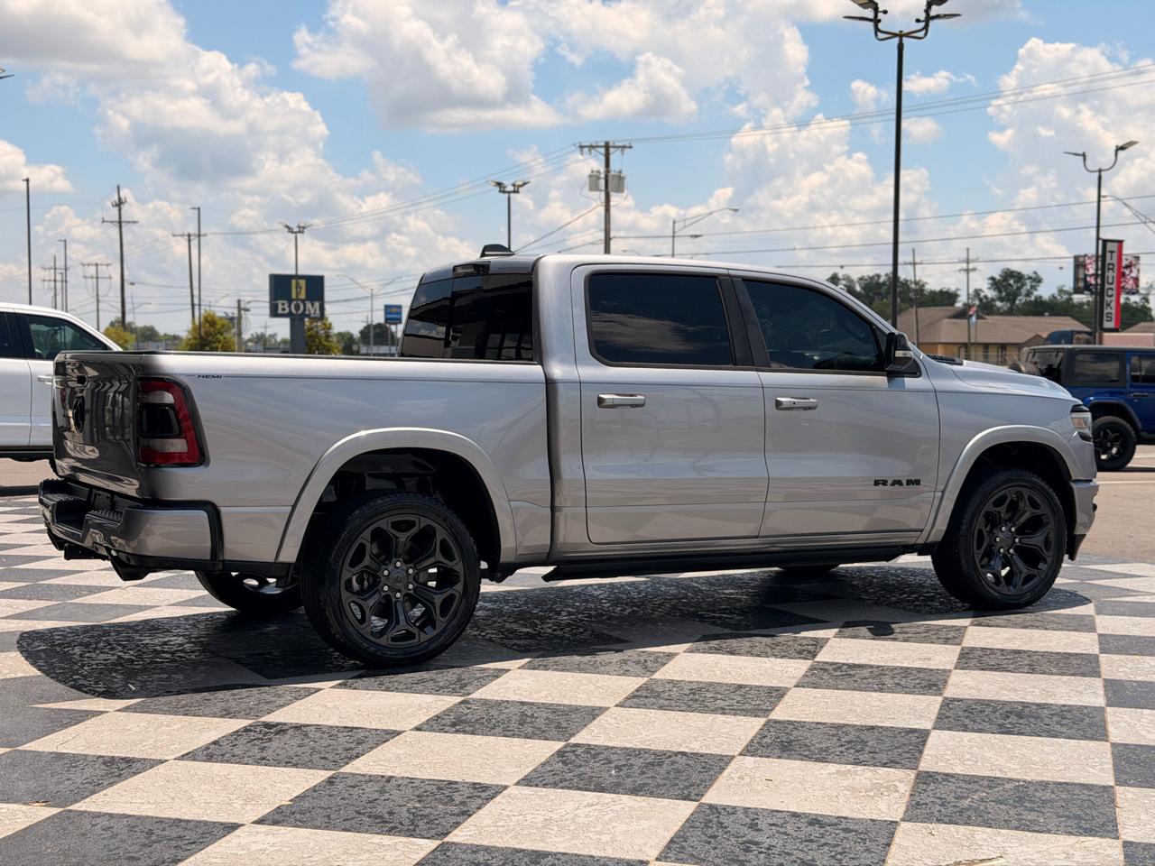 RAM 1500 Limited 4x4 Crew Cab 5'7" Box 2021