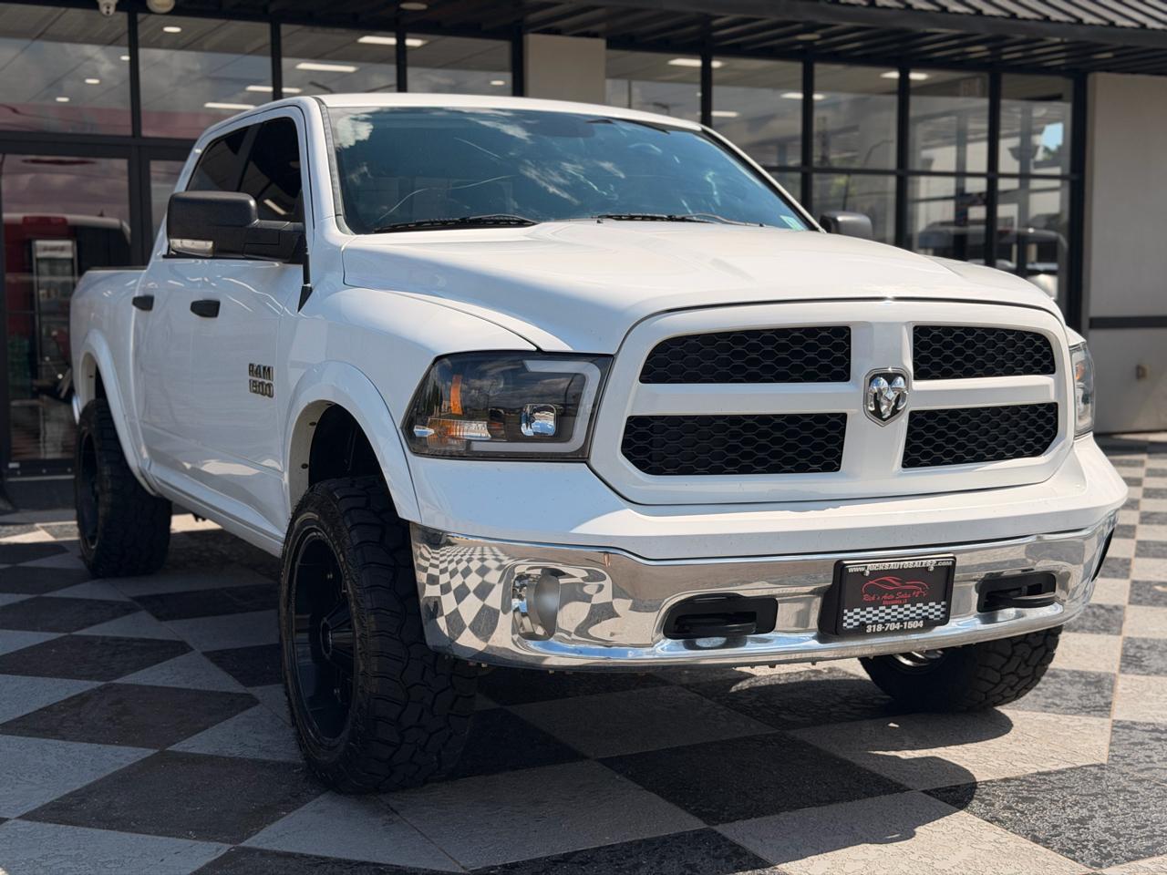 RAM 1500 Outdoorsman 4x4 Crew Cab 5'7" Box 2015