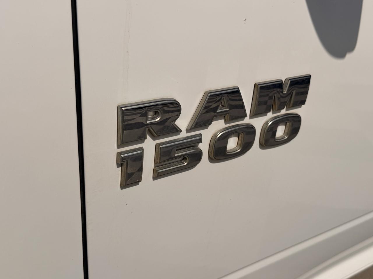 RAM 1500 Outdoorsman 4x4 Crew Cab 5'7" Box 2015