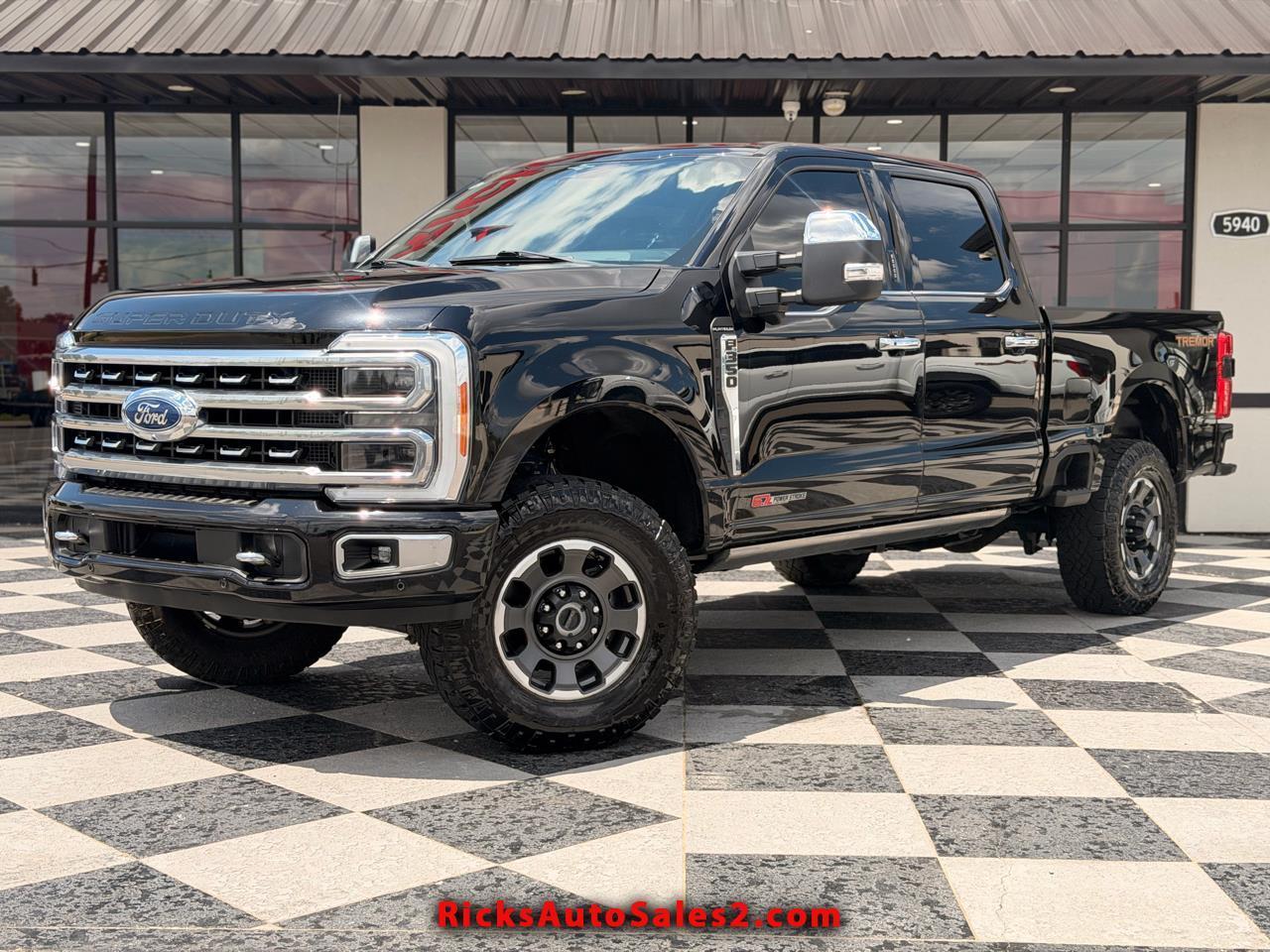 2023 Ford F-350 SD Platinum Crew Cab 4WD