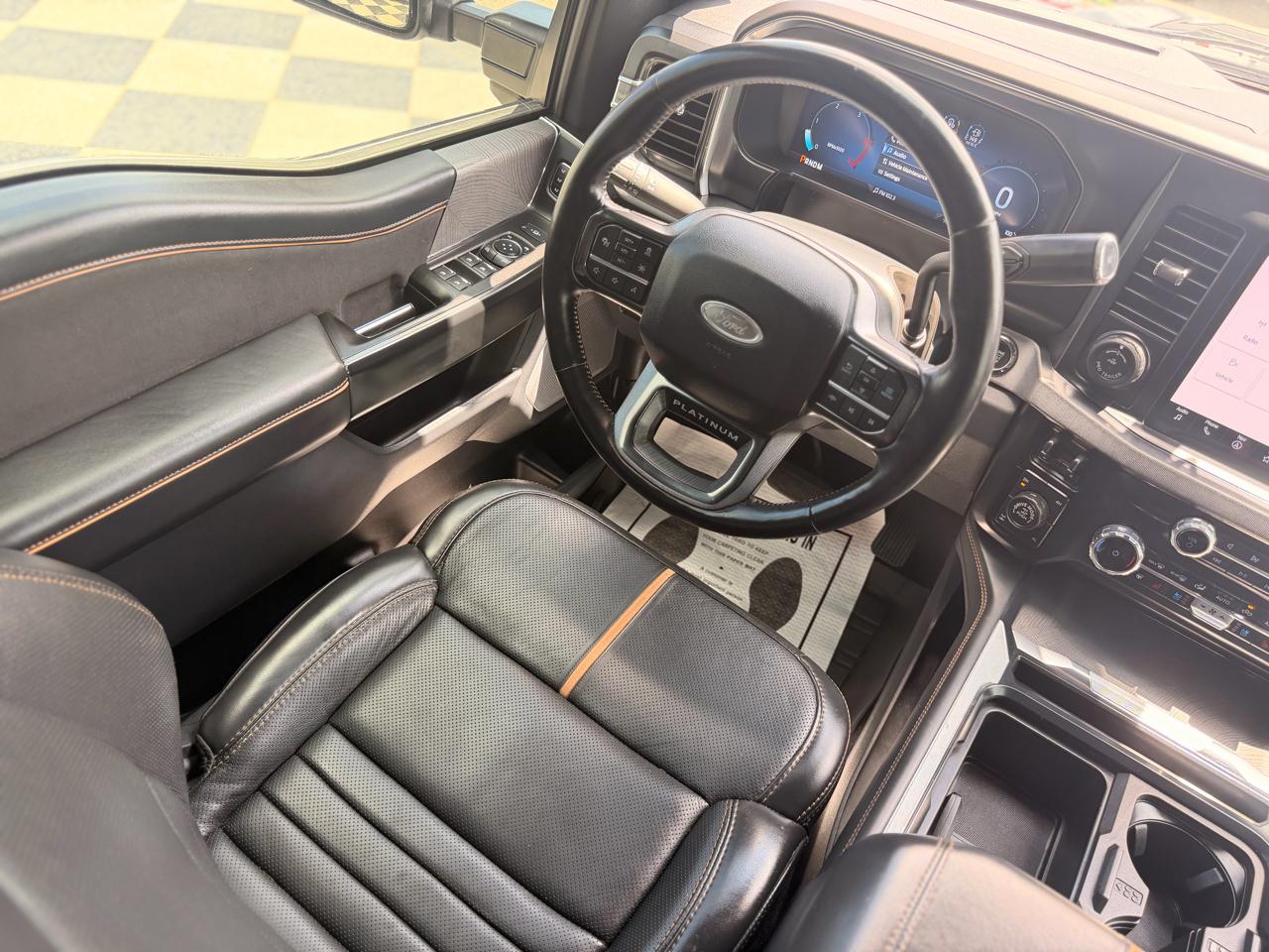Ford F-350 SD Platinum Crew Cab 4WD 2023