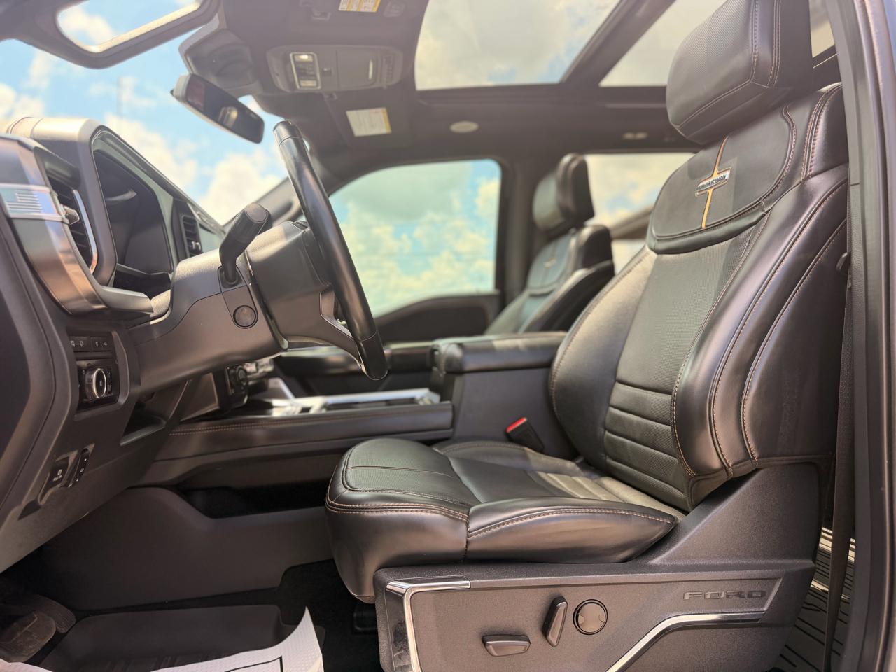 Ford F-350 SD Platinum Crew Cab 4WD 2023