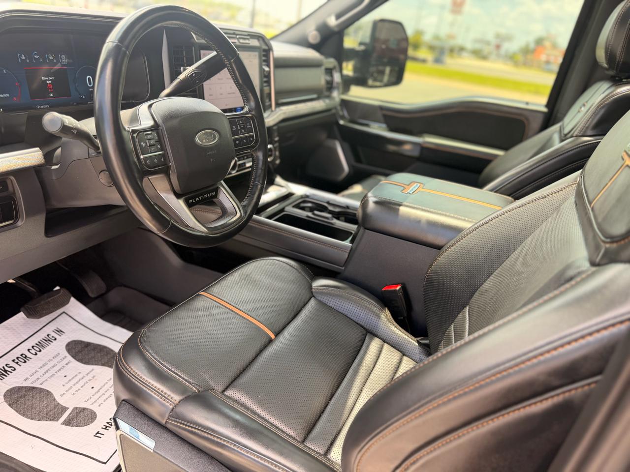 Ford F-350 SD Platinum Crew Cab 4WD 2023