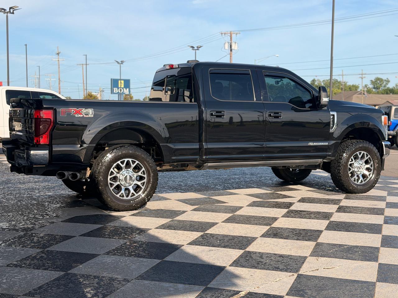Ford F-250 SD Lariat Crew Cab 4WD 2022