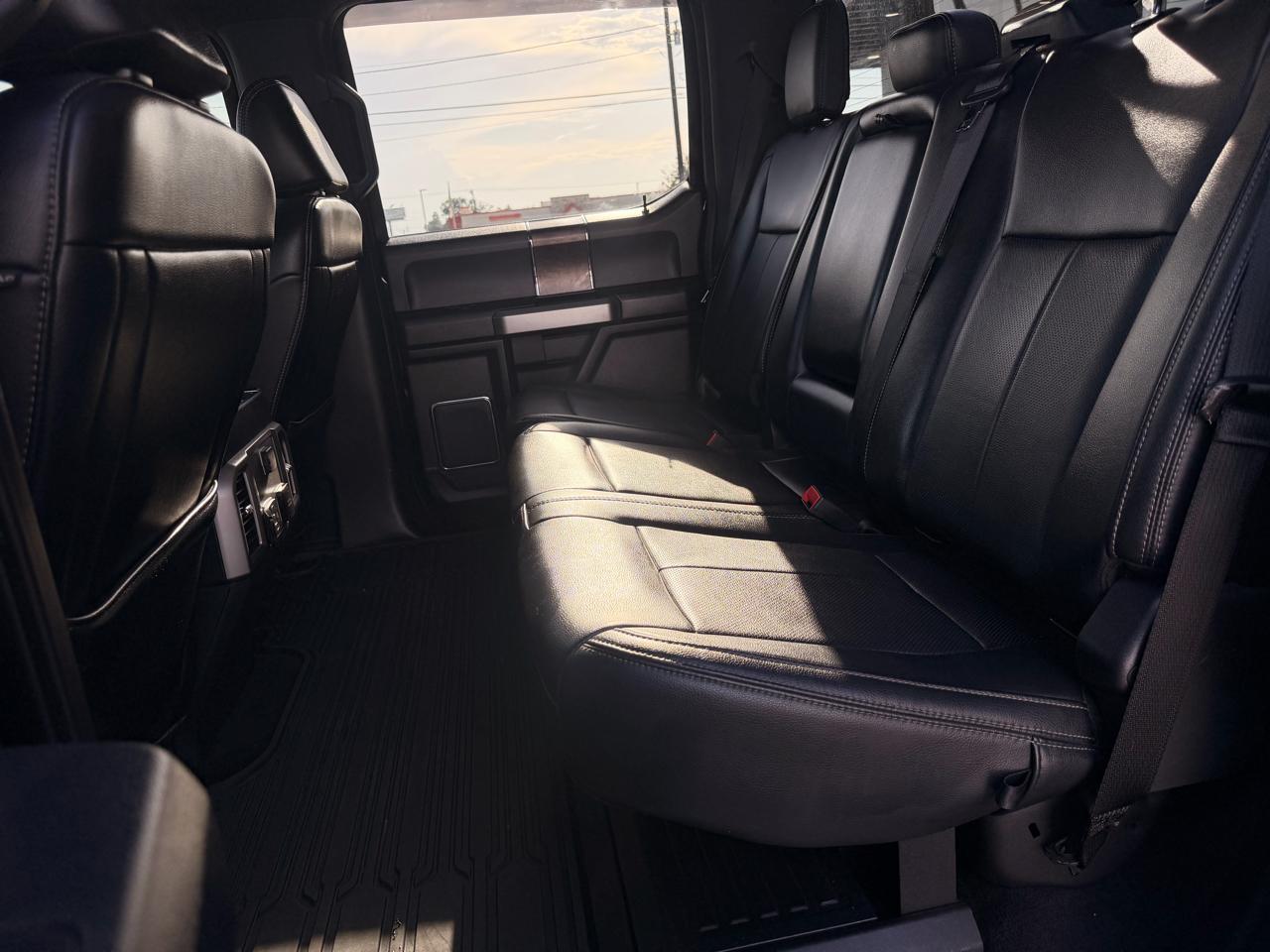 Ford F-250 SD Lariat Crew Cab 4WD 2022