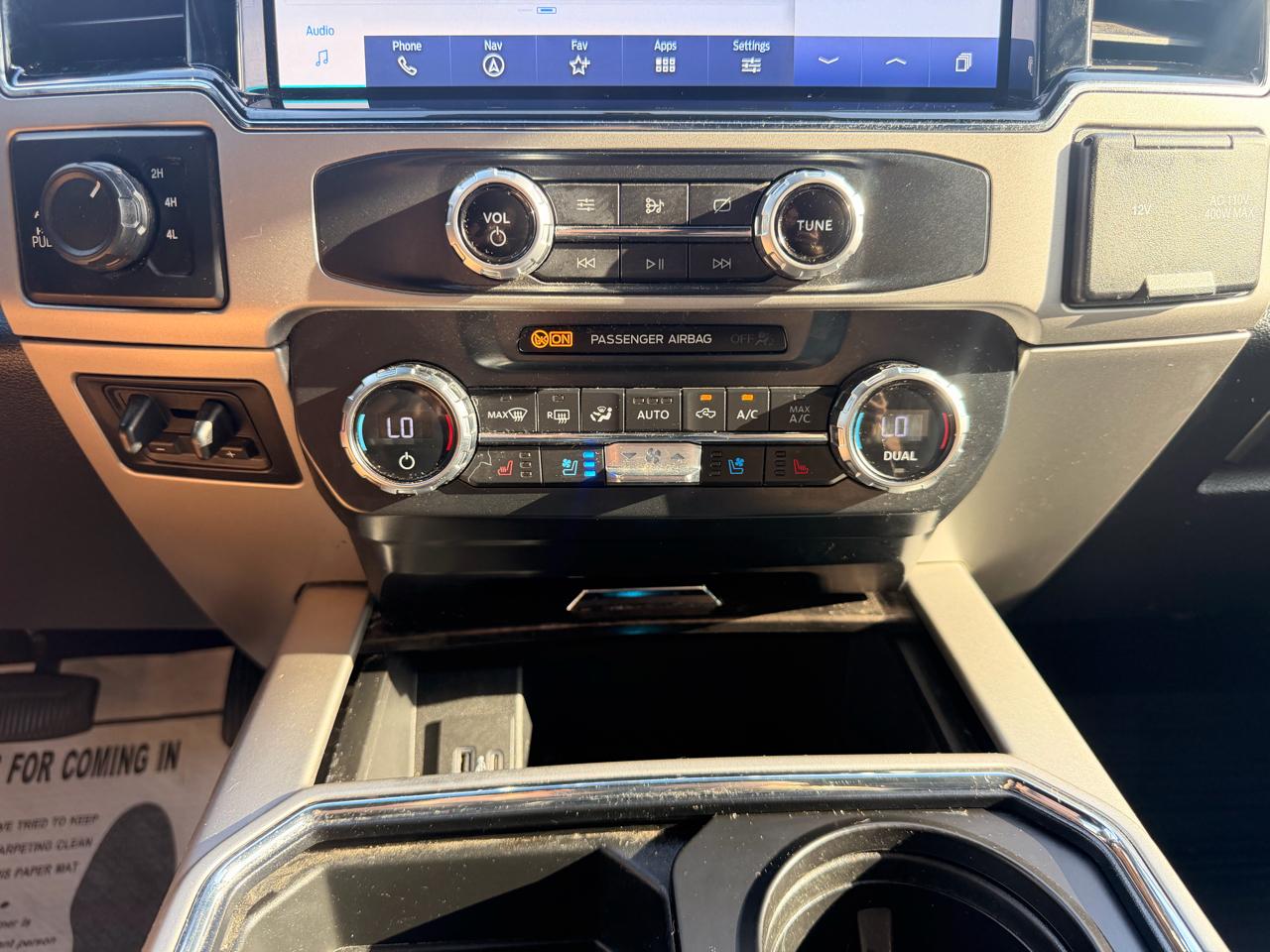 Ford F-250 SD Lariat Crew Cab 4WD 2022