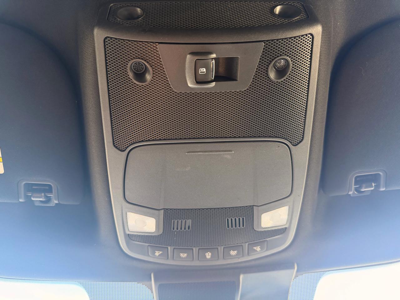 Ford F-250 SD Lariat Crew Cab 4WD 2022
