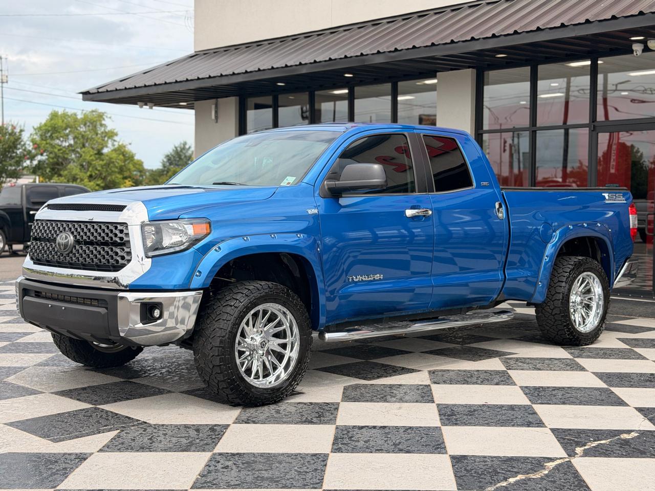 Toyota Tundra SR5 4.6L V8 Double Cab 2WD 2018