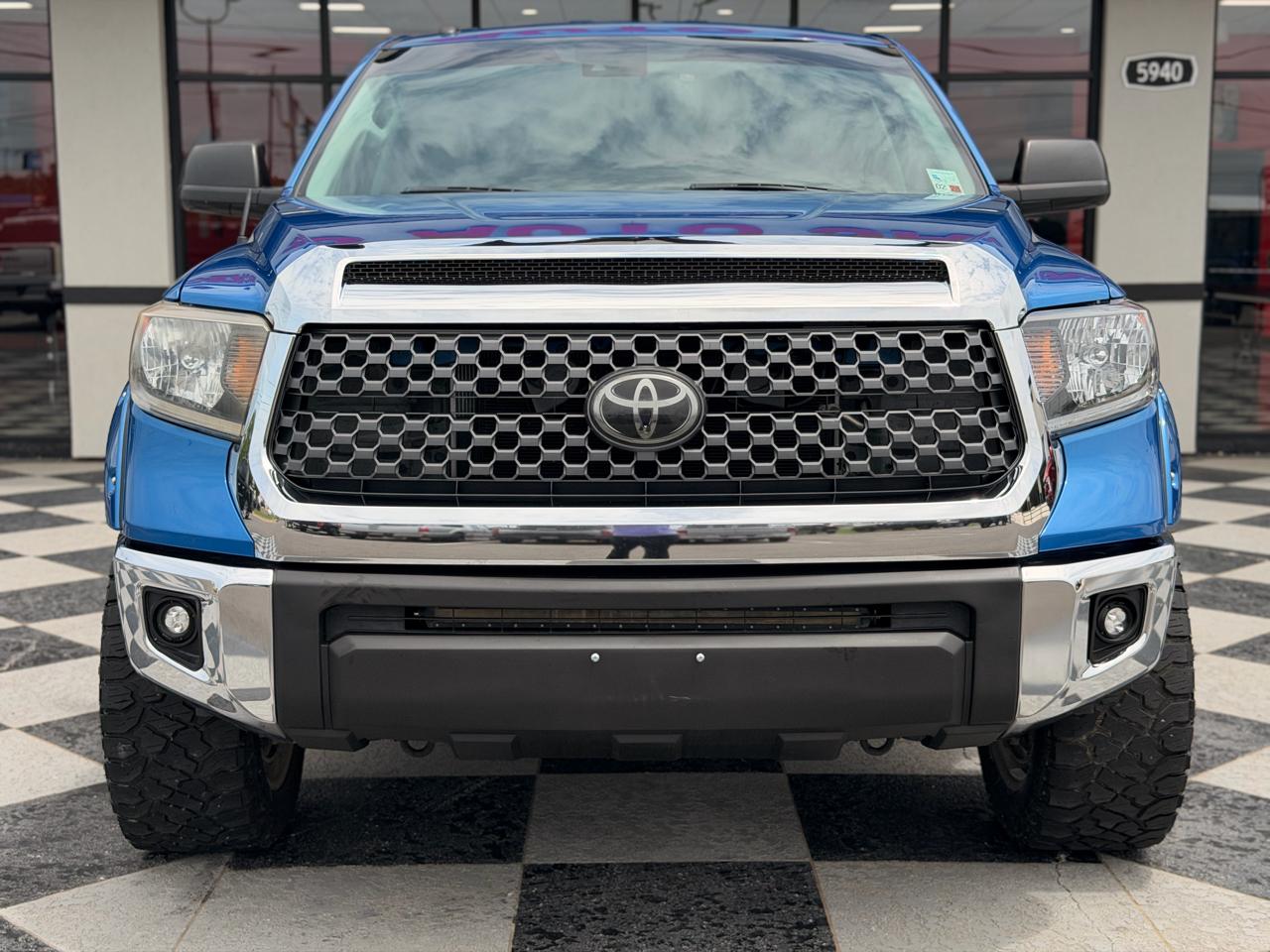 Toyota Tundra SR5 4.6L V8 Double Cab 2WD 2018