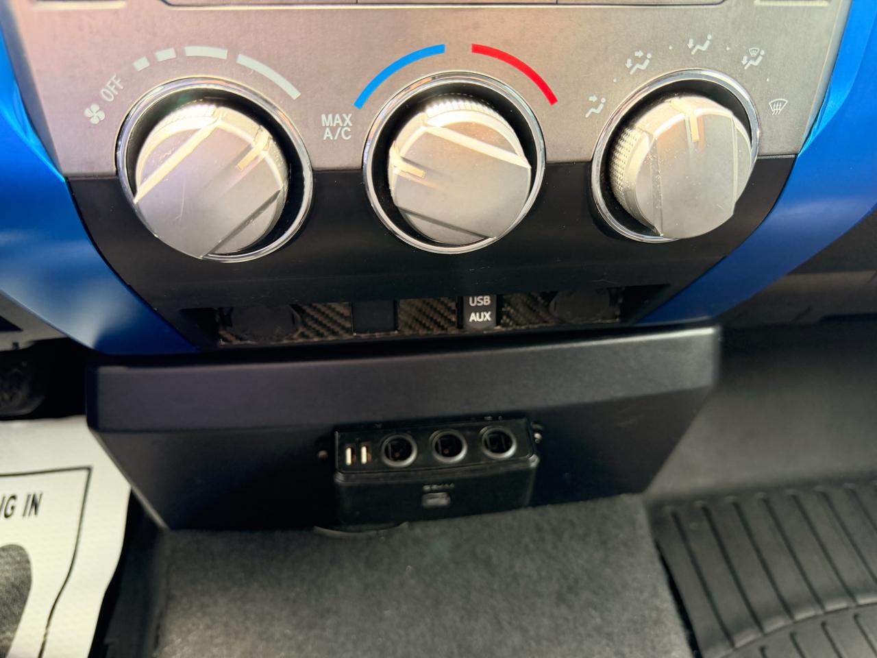 Toyota Tundra SR5 4.6L V8 Double Cab 2WD 2018