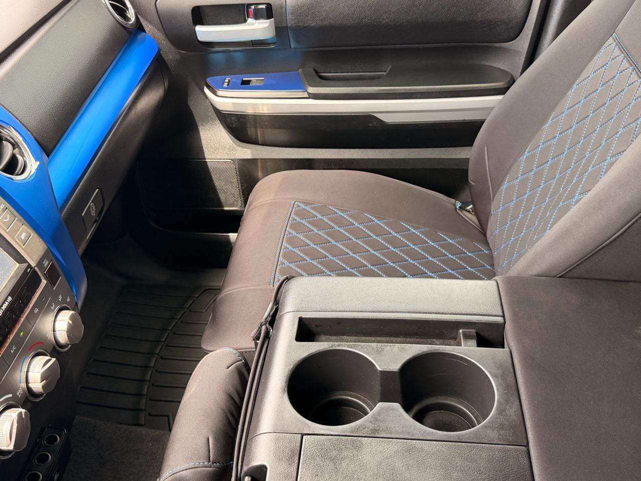 Toyota Tundra SR5 4.6L V8 Double Cab 2WD 2018