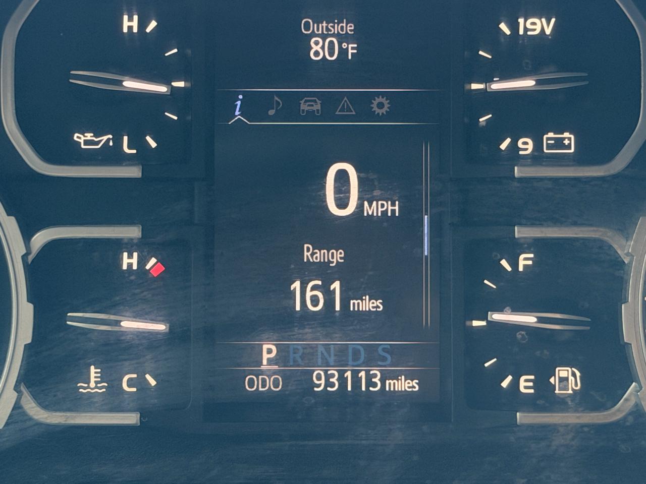 Toyota Tundra SR5 4.6L V8 Double Cab 2WD 2018