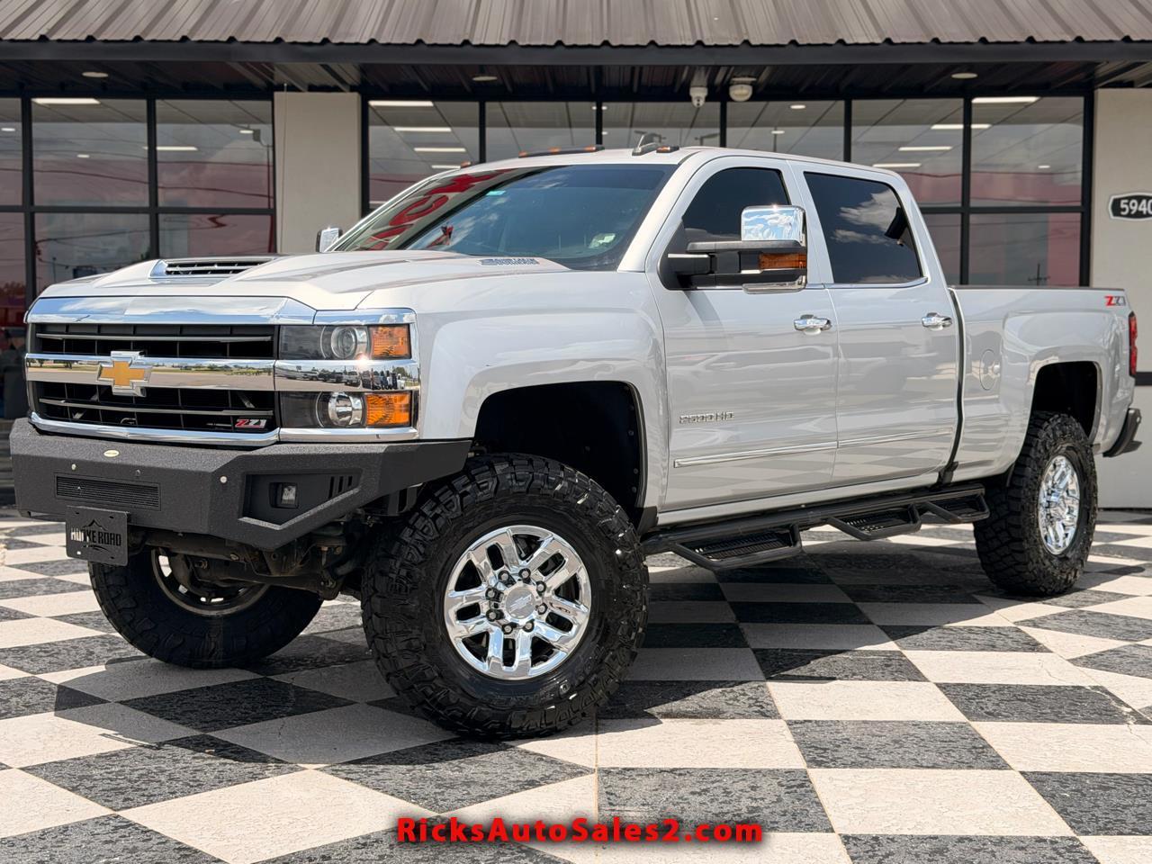 2019 Chevrolet Silverado 2500HD LTZ Crew Cab 4WD