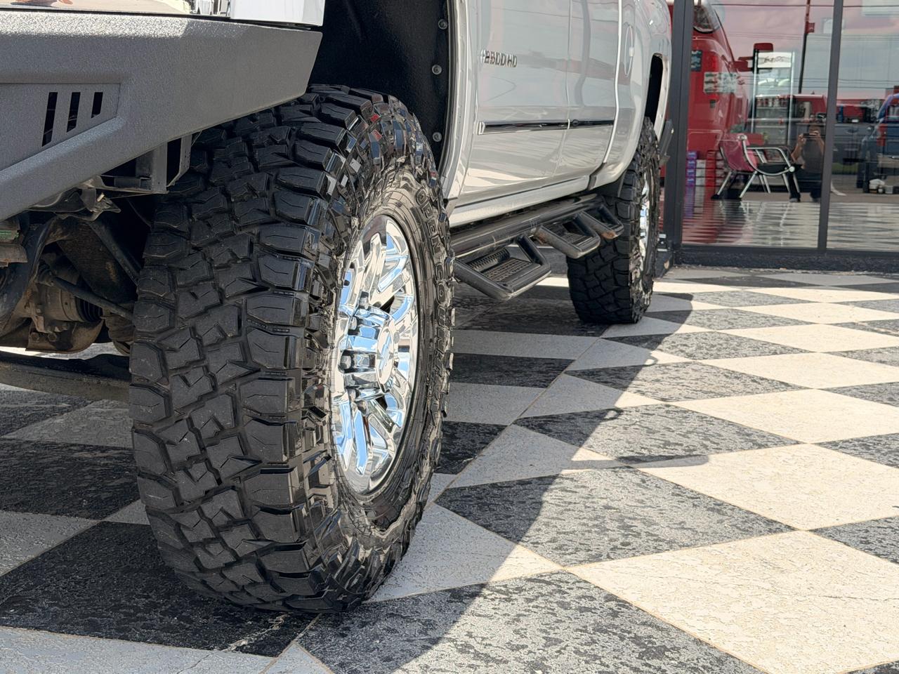 Chevrolet Silverado 2500HD LTZ Crew Cab 4WD 2019