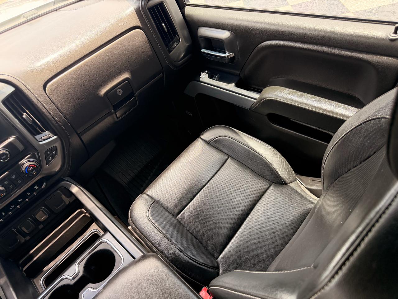 Chevrolet Silverado 2500HD LTZ Crew Cab 4WD 2019