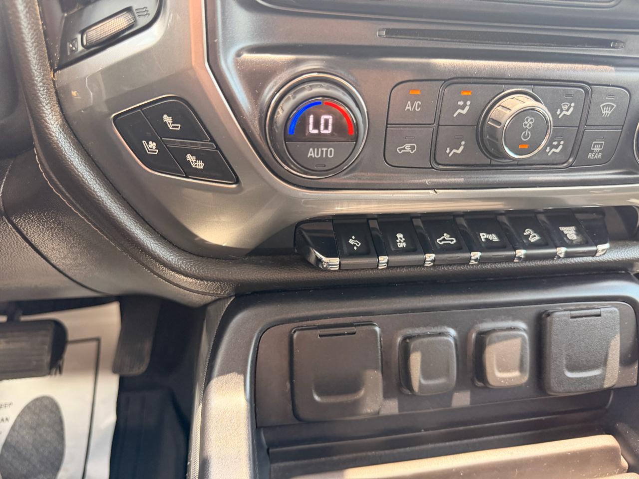 Chevrolet Silverado 2500HD LTZ Crew Cab 4WD 2019
