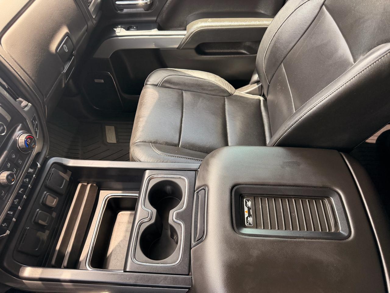 Chevrolet Silverado 2500HD LTZ Crew Cab 4WD 2019
