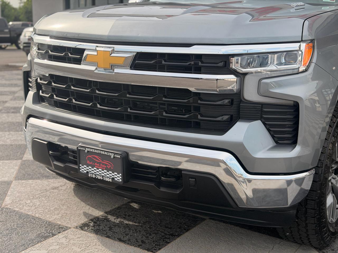 Chevrolet Silverado 1500 LT Z71 Crew Cab 4WD 2025