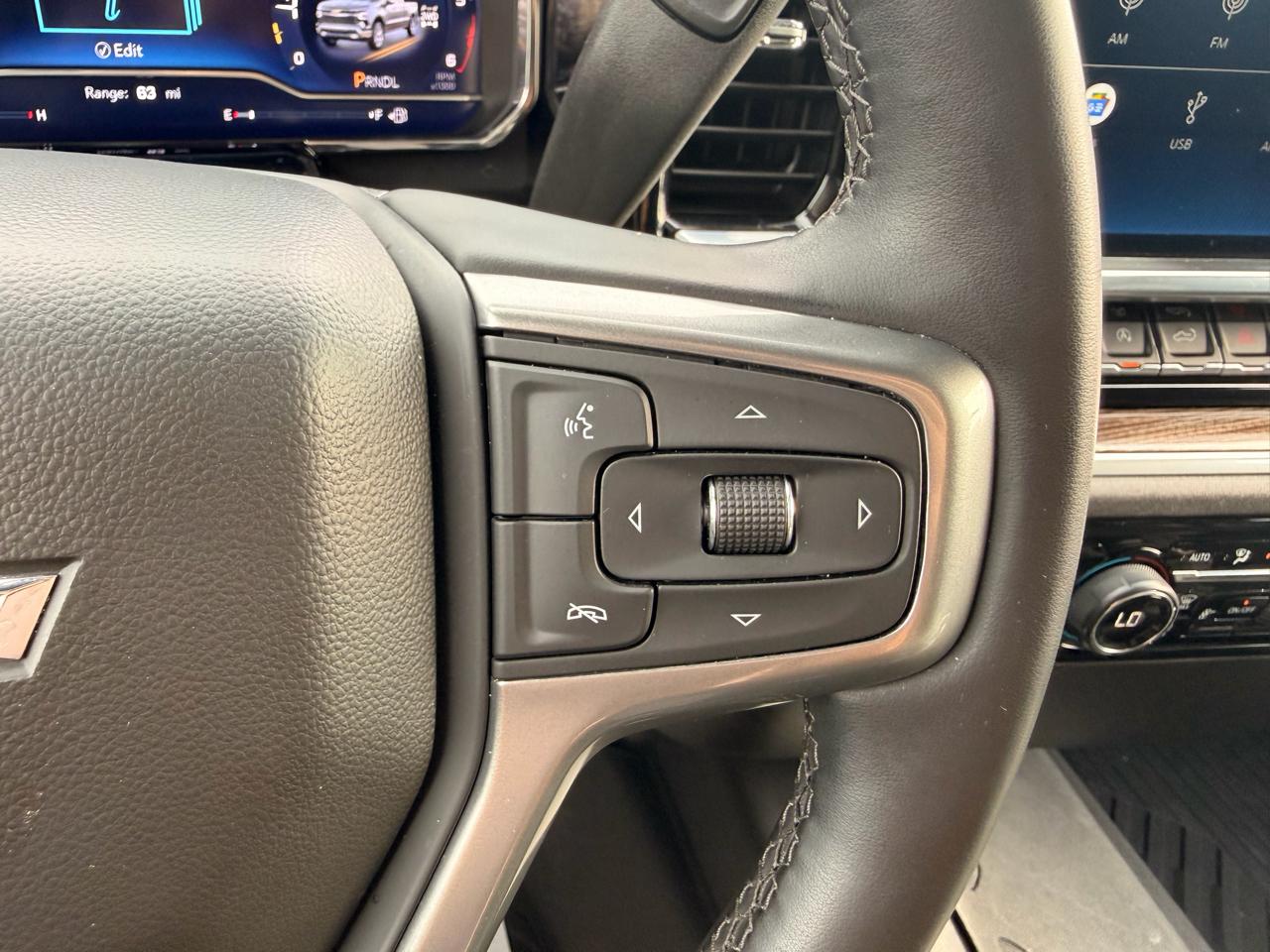 Chevrolet Silverado 1500 LT Z71 Crew Cab 4WD 2025