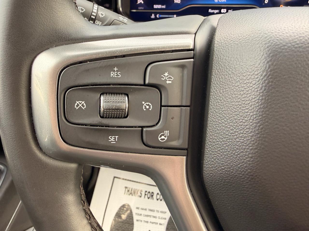 Chevrolet Silverado 1500 LT Z71 Crew Cab 4WD 2025
