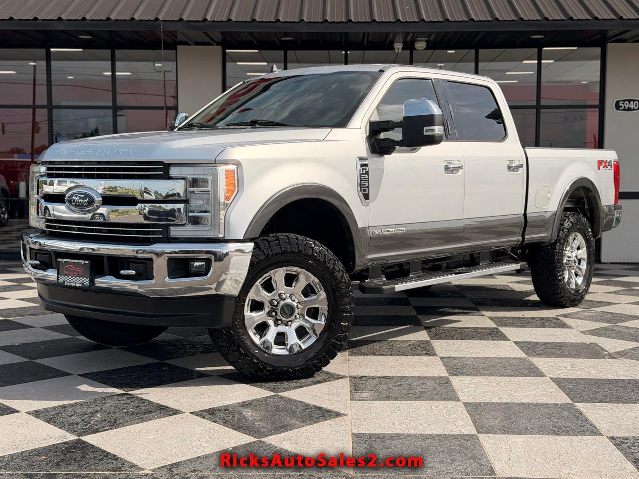 2019 Ford F-250 SD Lariat Crew Cab 4WD