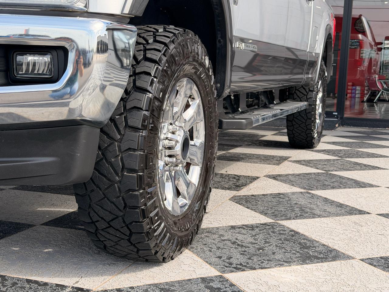 Ford F-250 SD Lariat Crew Cab 4WD 2019