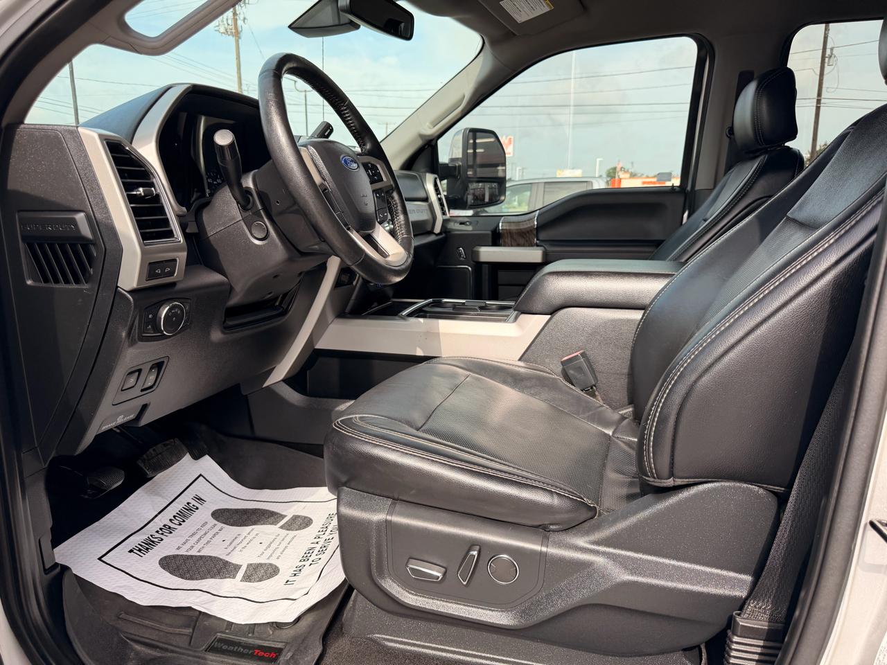 Ford F-250 SD Lariat Crew Cab 4WD 2019