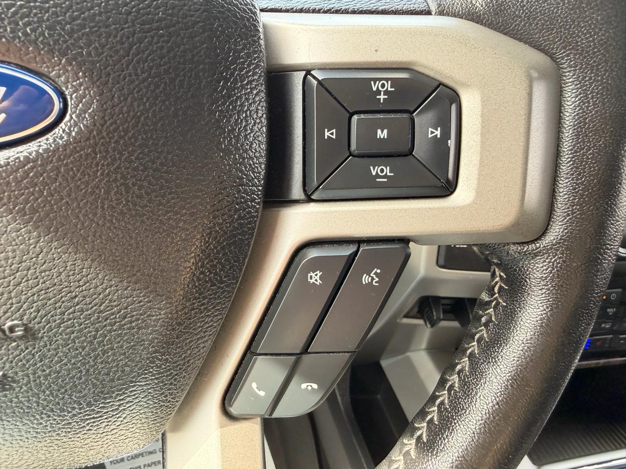 Ford F-250 SD Lariat Crew Cab 4WD 2019