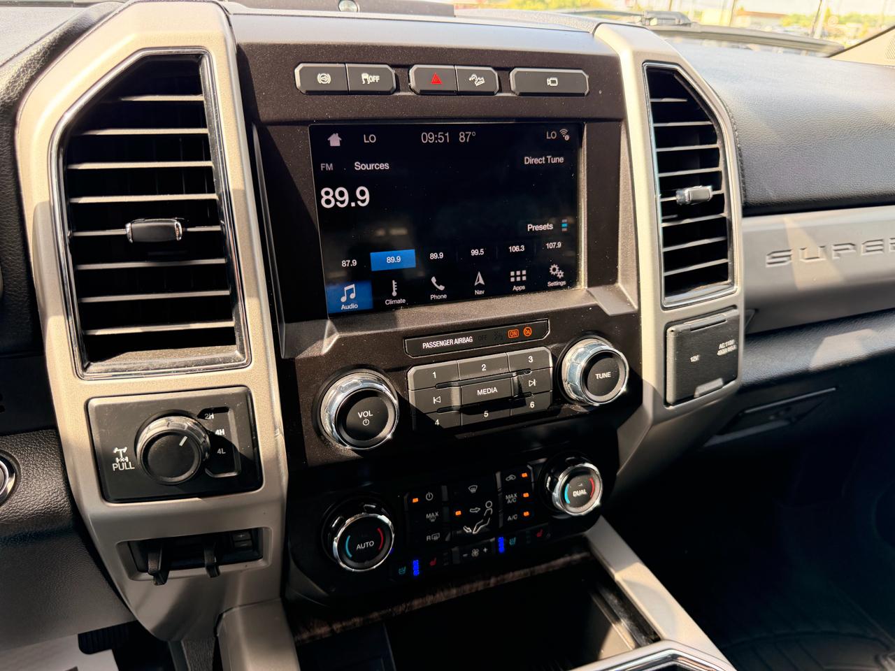 Ford F-250 SD Lariat Crew Cab 4WD 2019