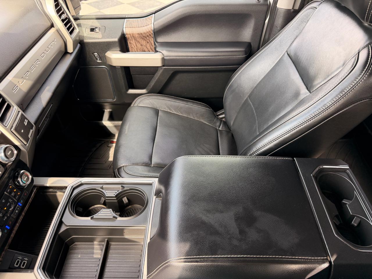 Ford F-250 SD Lariat Crew Cab 4WD 2019
