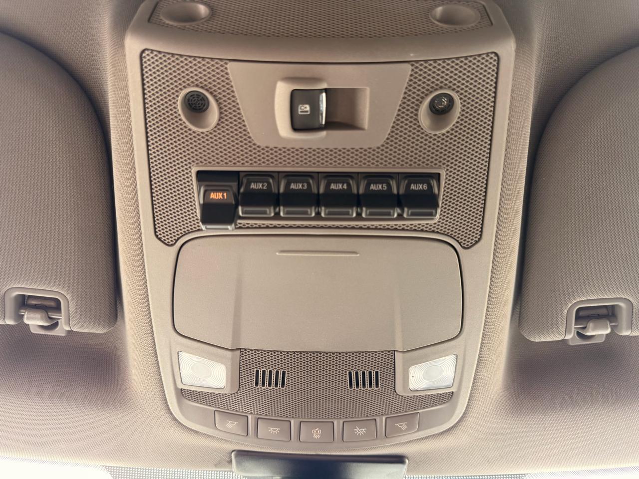 Ford F-250 SD Lariat Crew Cab 4WD 2019