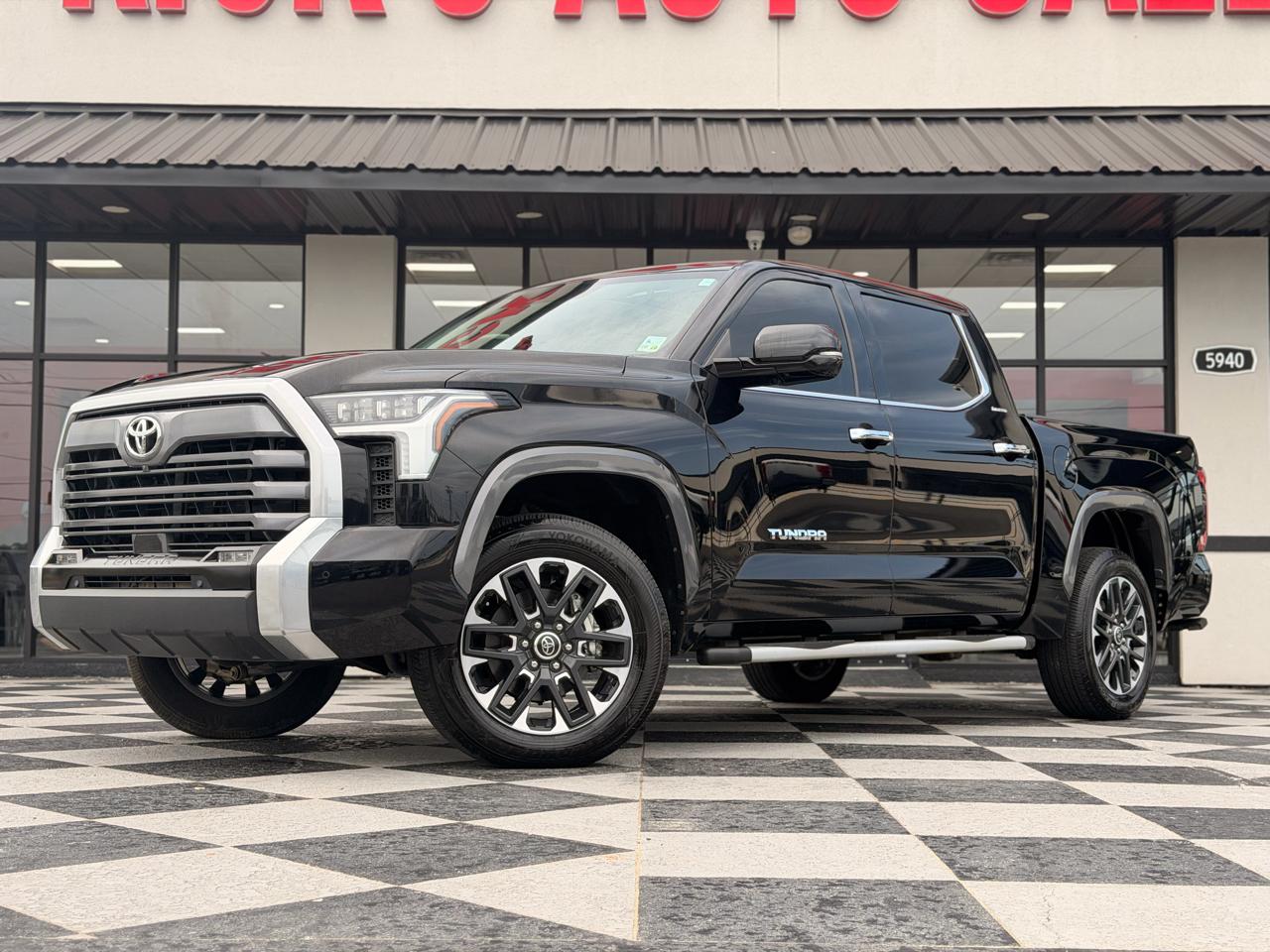 Toyota Tundra Limited CrewMax 4WD 2023