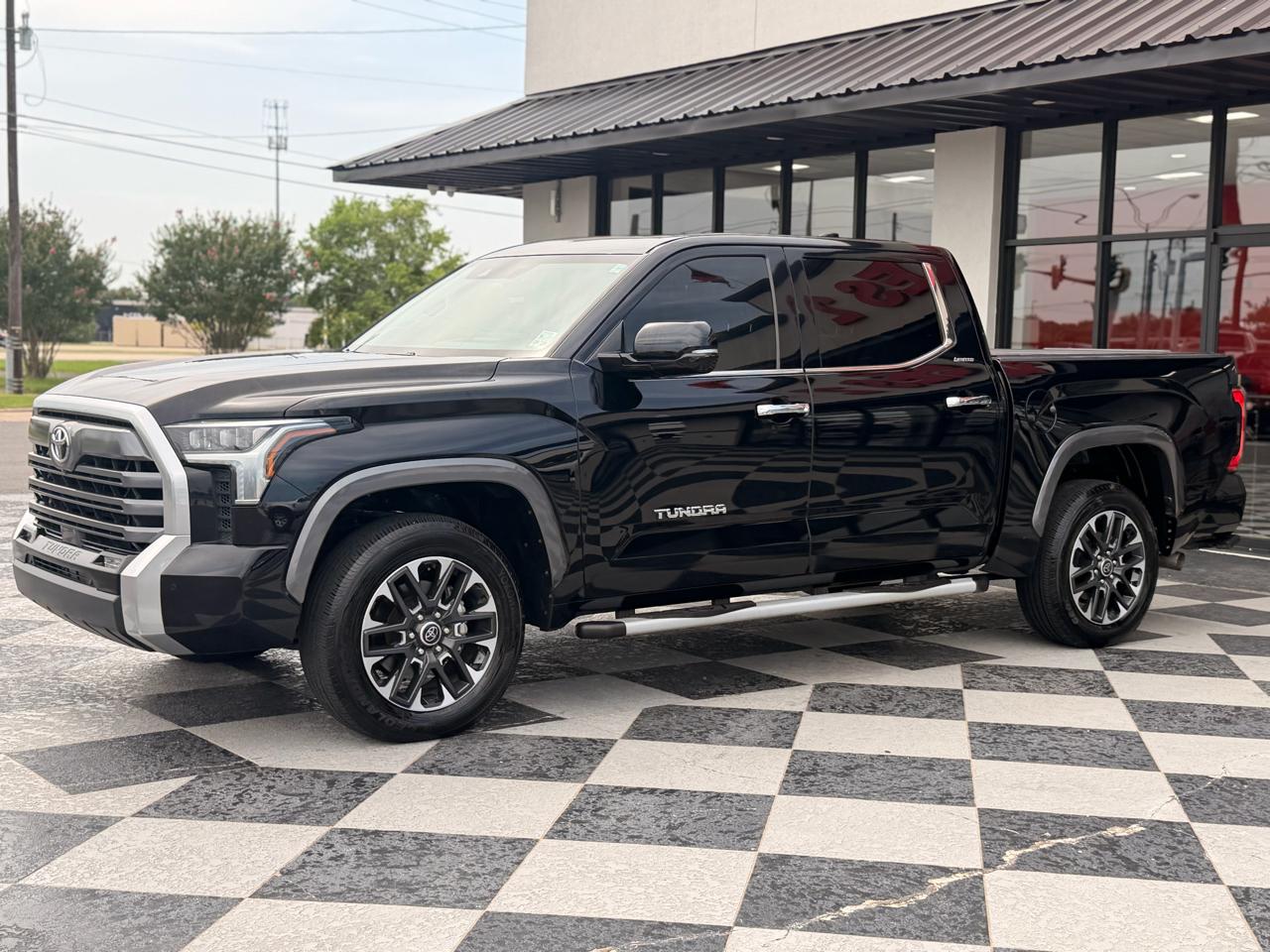 Toyota Tundra Limited CrewMax 4WD 2023