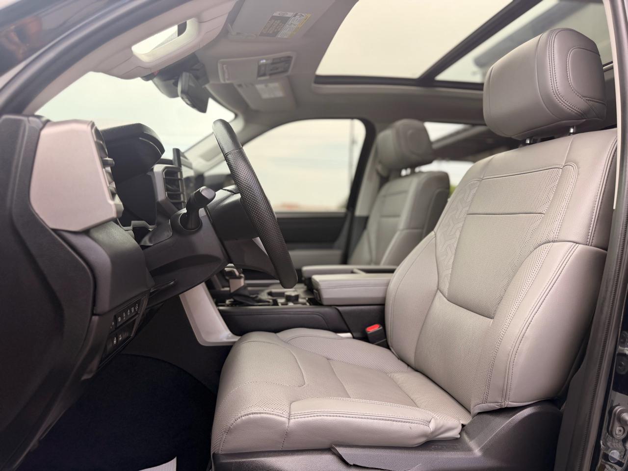Toyota Tundra Limited CrewMax 4WD 2023