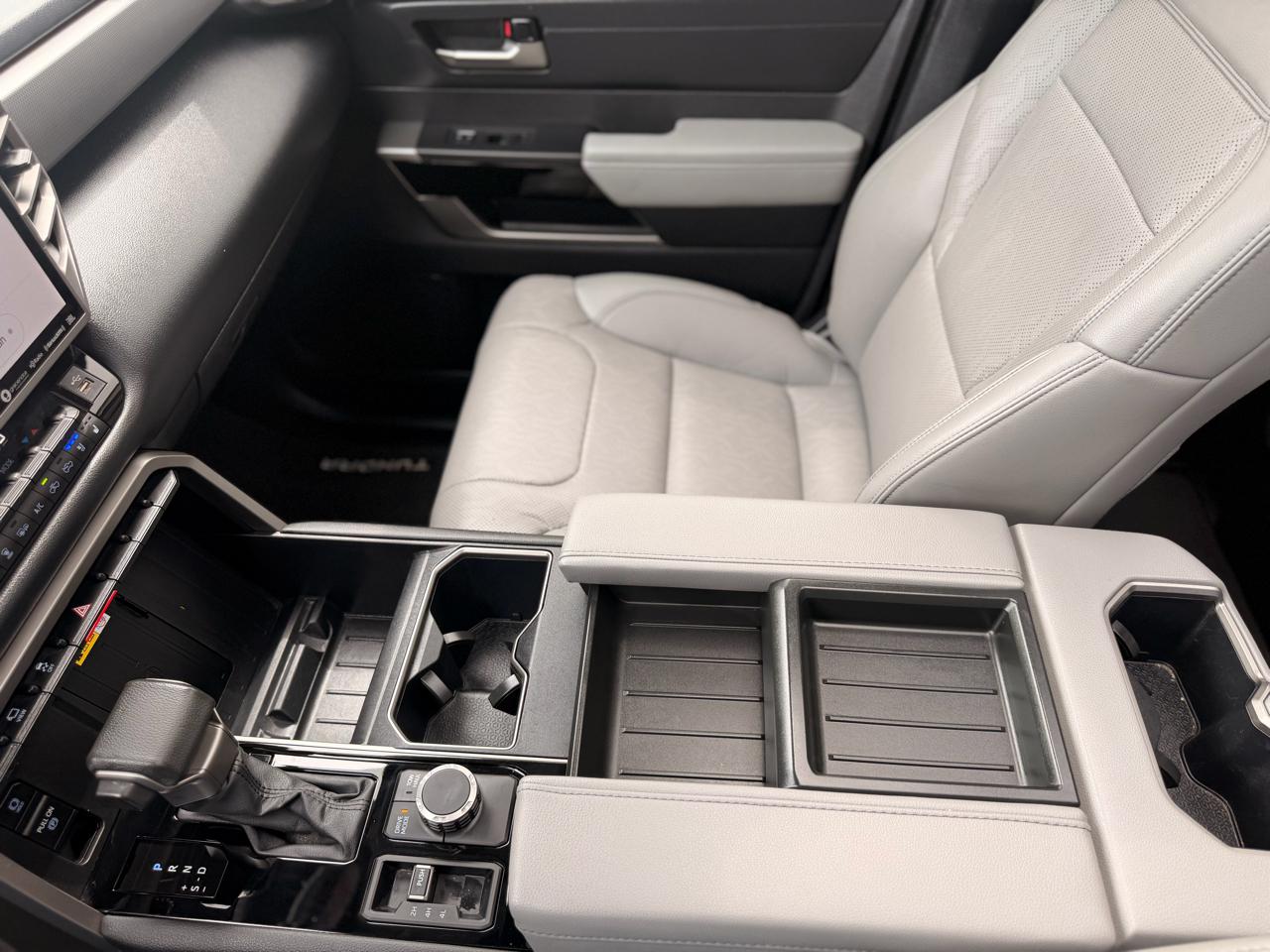 Toyota Tundra Limited CrewMax 4WD 2023