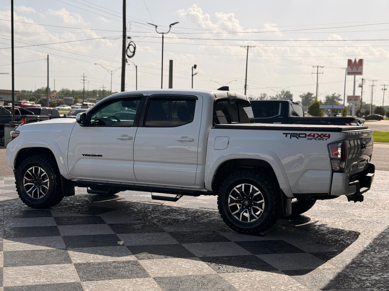 Toyota Tacoma TRD Sport Double Cab 4WD V6 2023