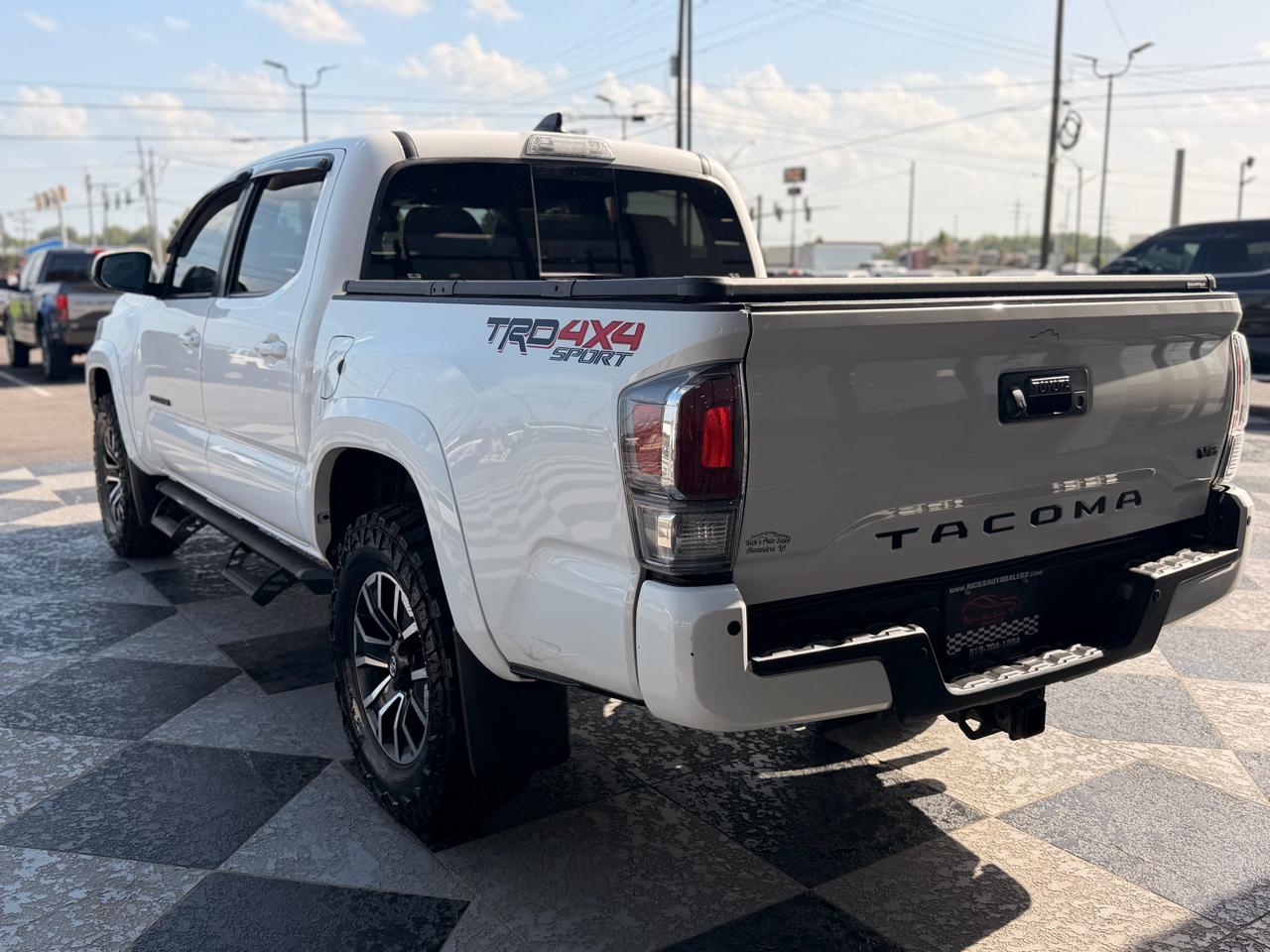 Toyota Tacoma TRD Sport Double Cab 4WD V6 2023