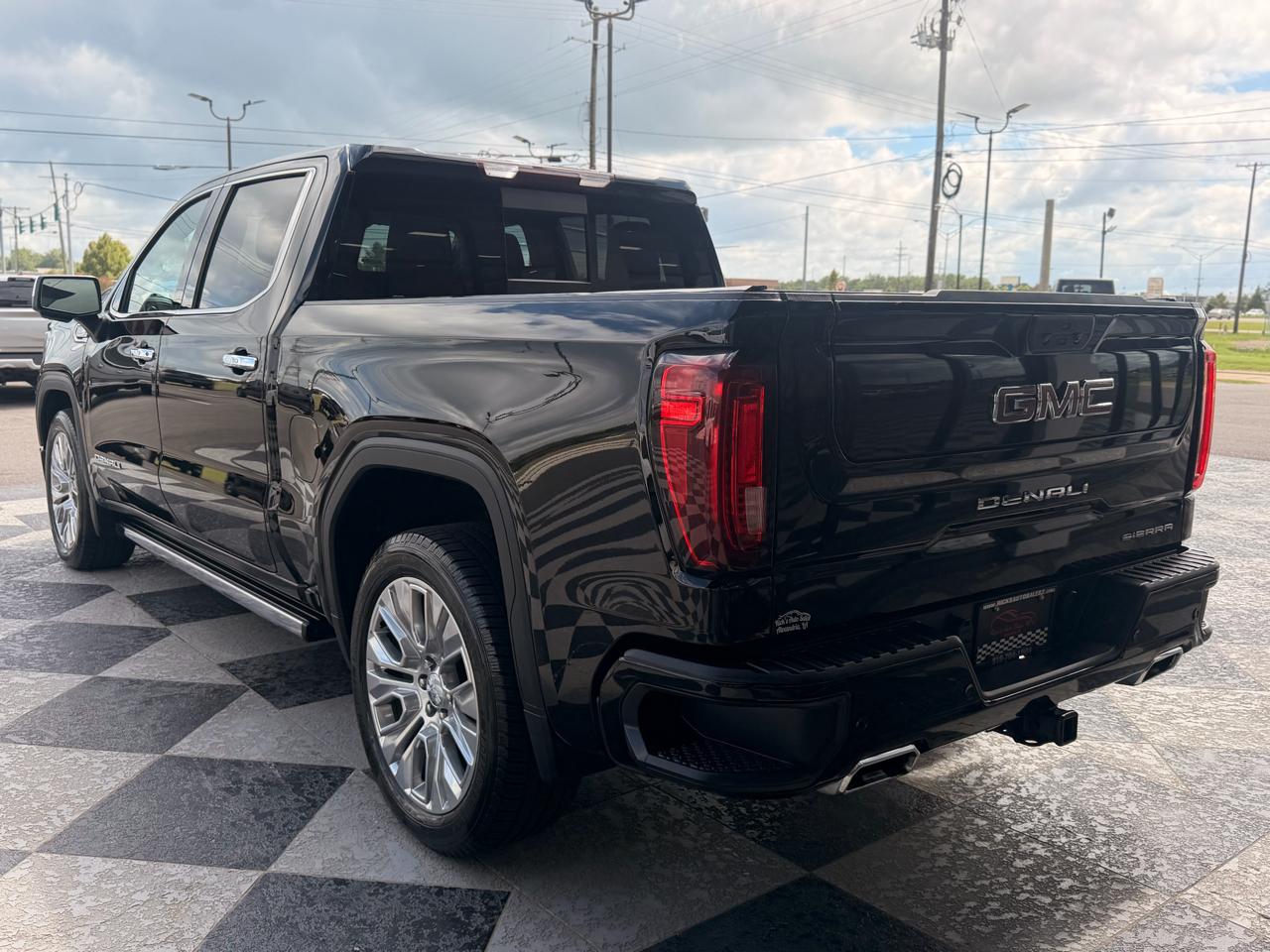 GMC Sierra 1500 Denali Crew Cab 4WD 2021