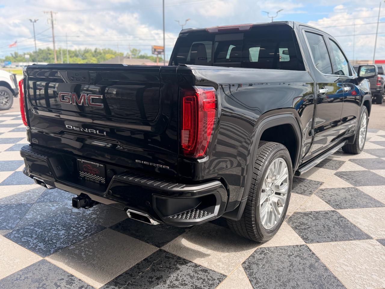 GMC Sierra 1500 Denali Crew Cab 4WD 2021