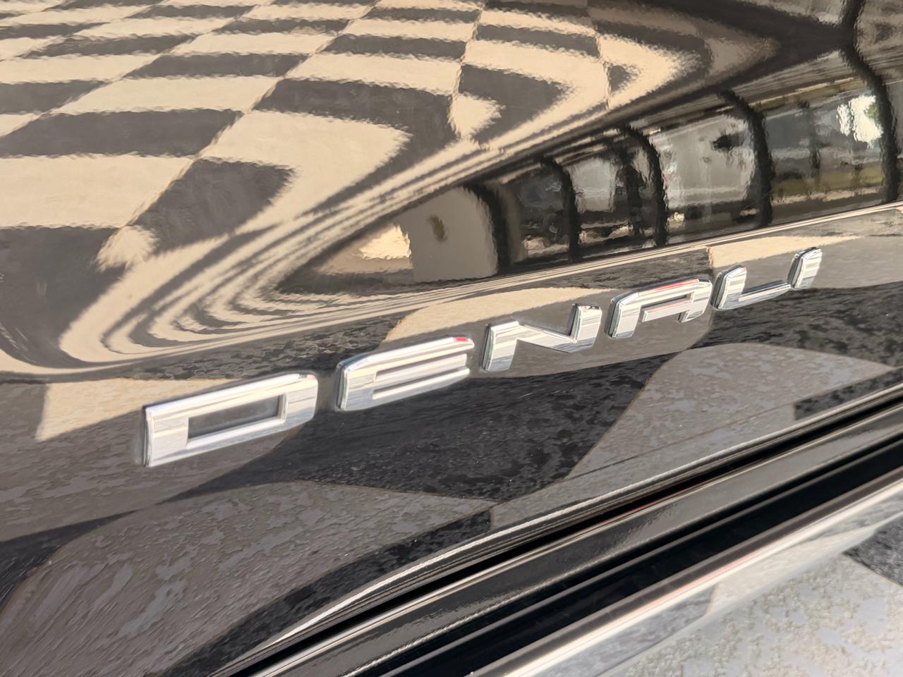 GMC Sierra 1500 Denali Crew Cab 4WD 2021