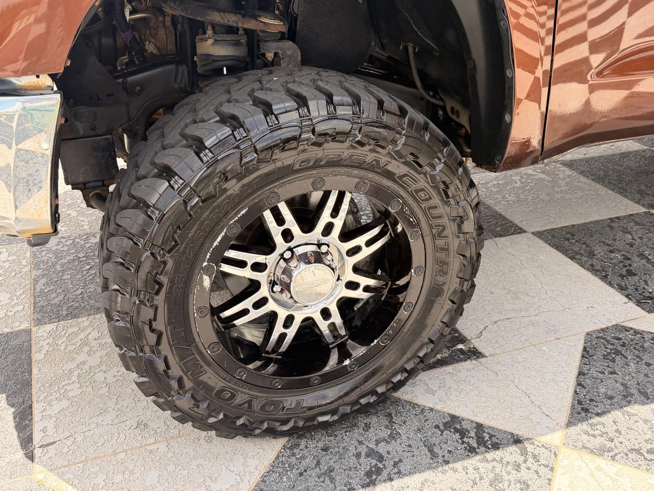 Toyota Tundra 1794 Edition Crew Max 4WD 5.7L V8 2014