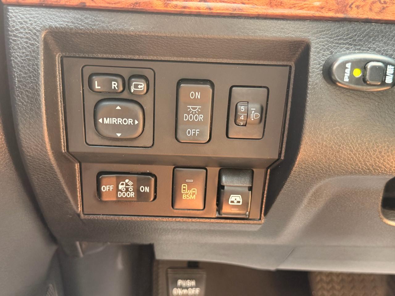 Toyota Tundra 1794 Edition Crew Max 4WD 5.7L V8 2014