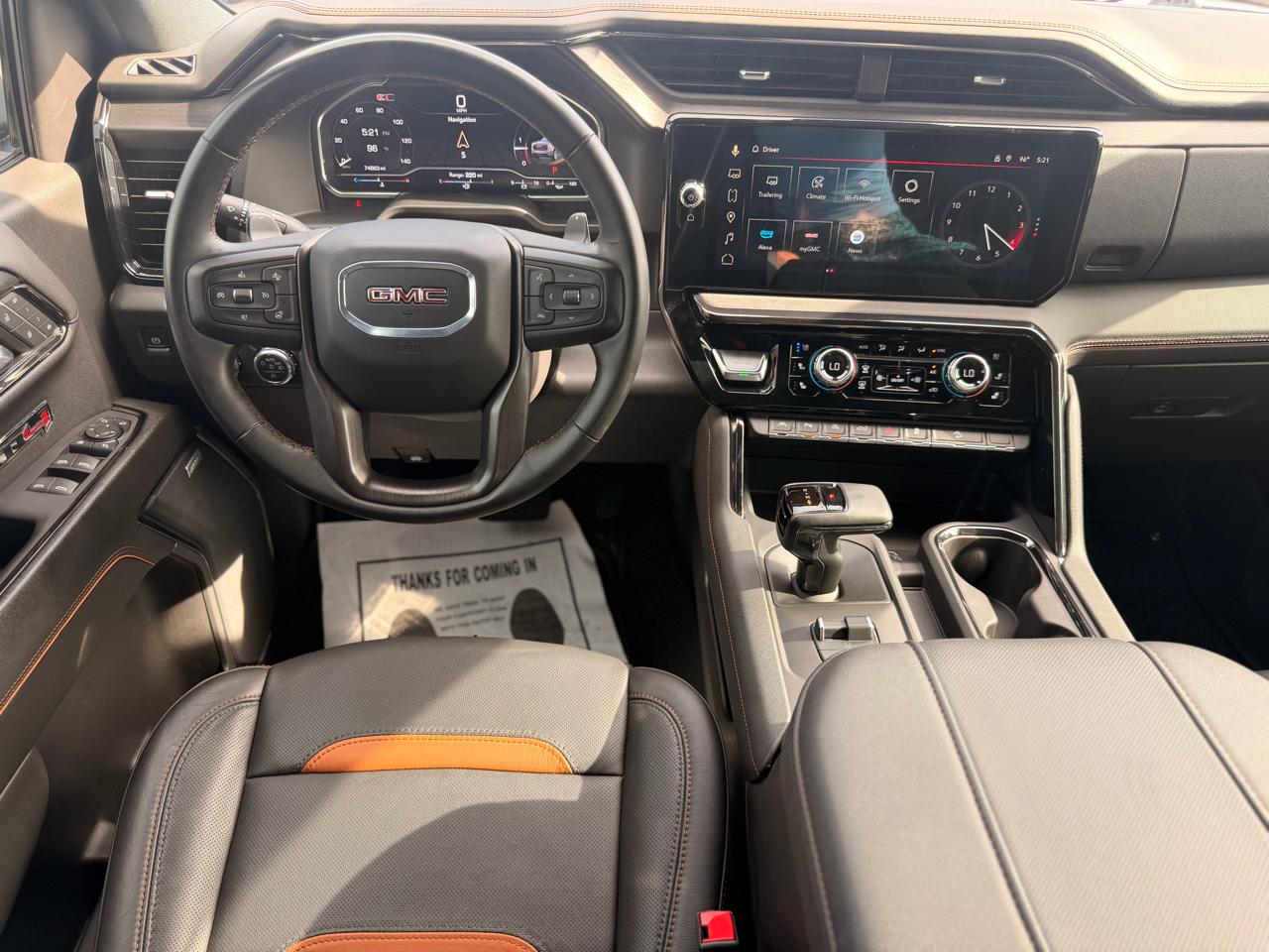 GMC Sierra 1500 AT4 Crew Cab 4WD 2024