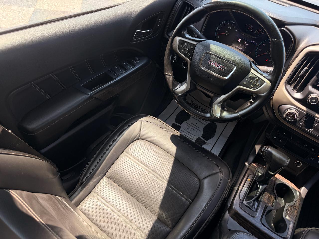 GMC Canyon Denali Crew Cab Long Box 4WD 2021