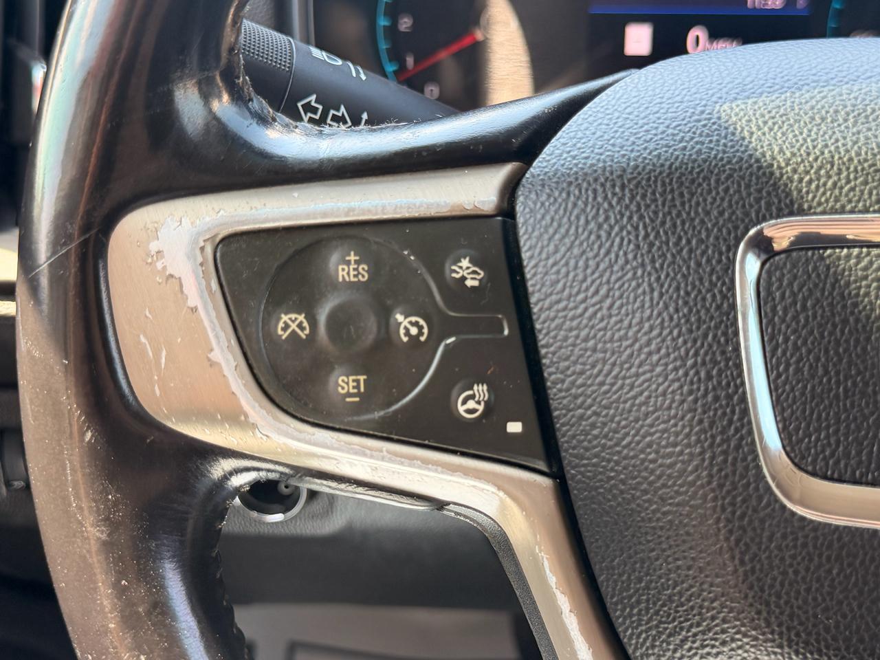 GMC Canyon Denali Crew Cab Long Box 4WD 2021