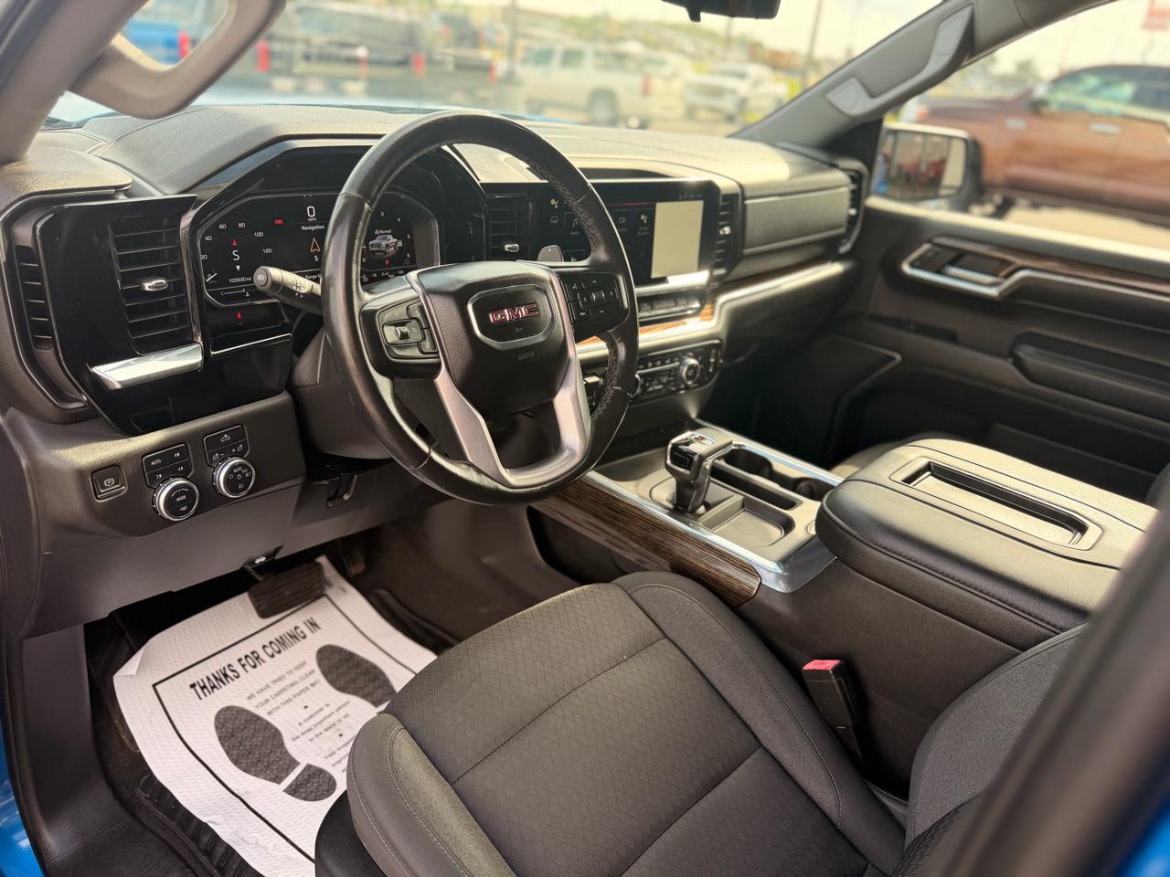 GMC Sierra 1500 Elevation Crew Cab 4WD 2022