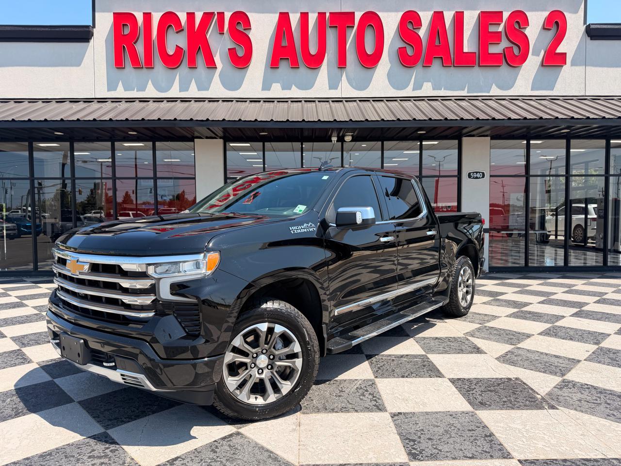 Chevrolet Silverado 1500 High Country Crew Cab 4WD 2022