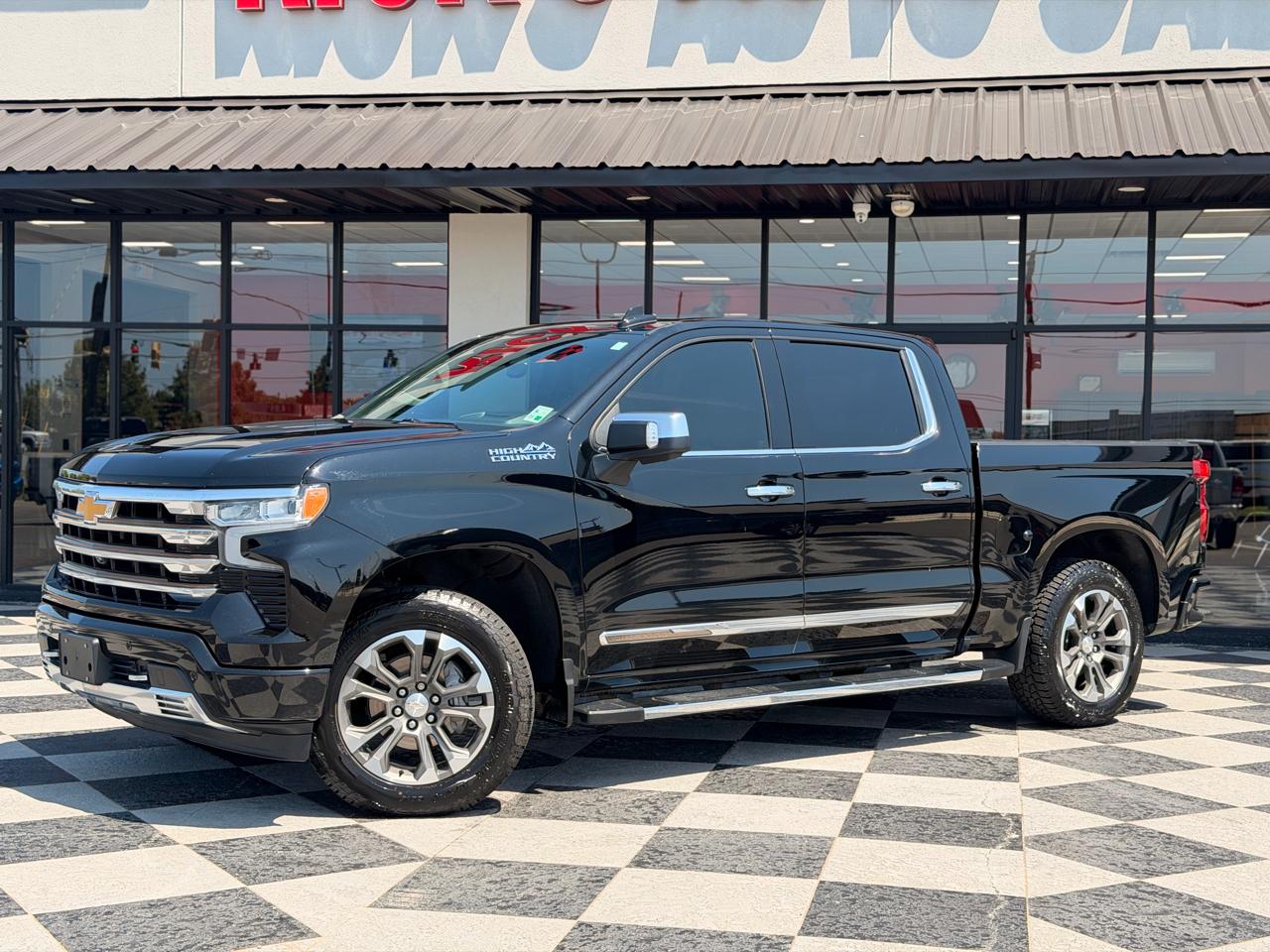 Chevrolet Silverado 1500 High Country Crew Cab 4WD 2022
