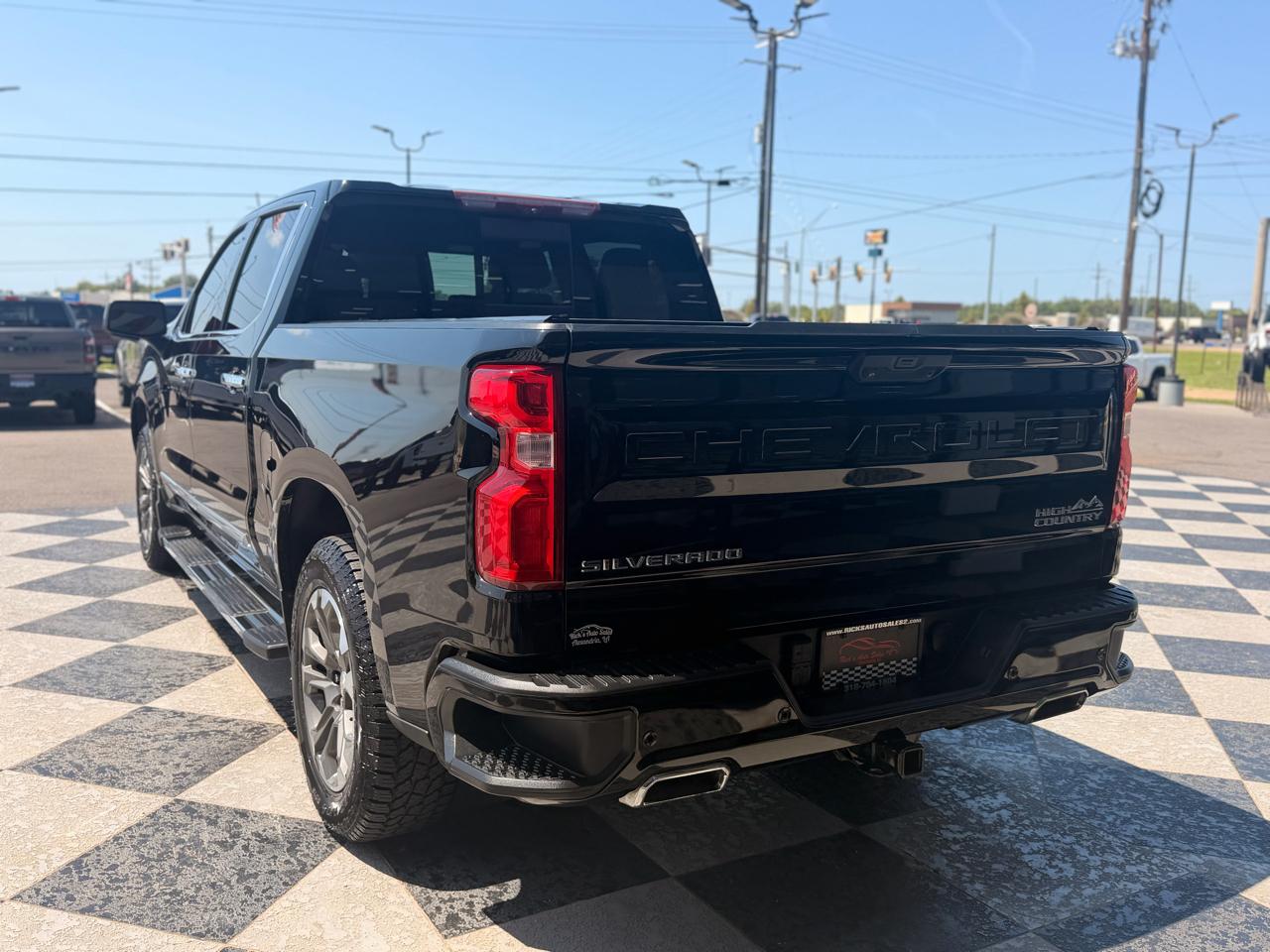 Chevrolet Silverado 1500 High Country Crew Cab 4WD 2022